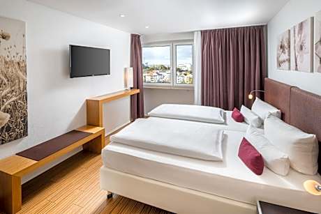 Air-Conditioned Suite