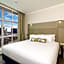 Clarion Suites Gateway