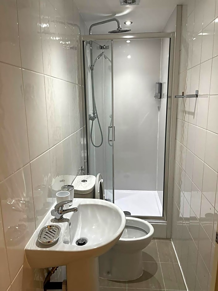 The Chapter - Hyde Park Hotel