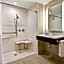 Holiday Inn Express & Suites Allentown-Dorney Park Area By IHG