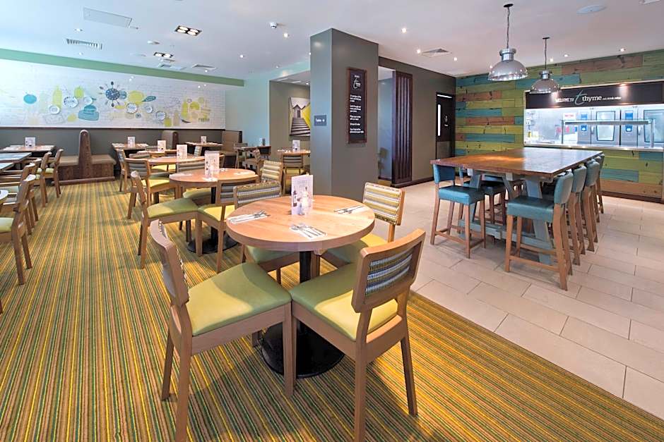 Premier Inn Bournemouth East Cliff