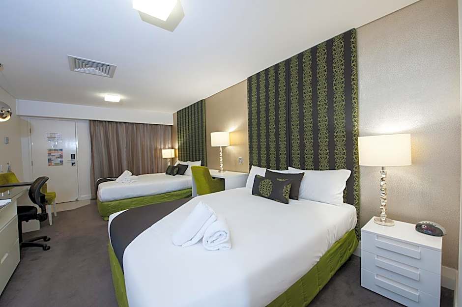 City Golf Club Motel