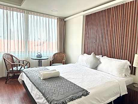 Longzhu Guesthouse