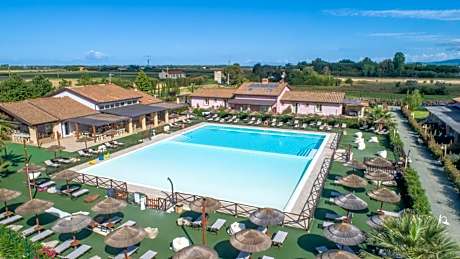 Fattoria Palazzeta - Pet & Family Friendly