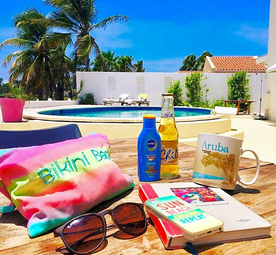 Karibu Aruba Boutique Hotel