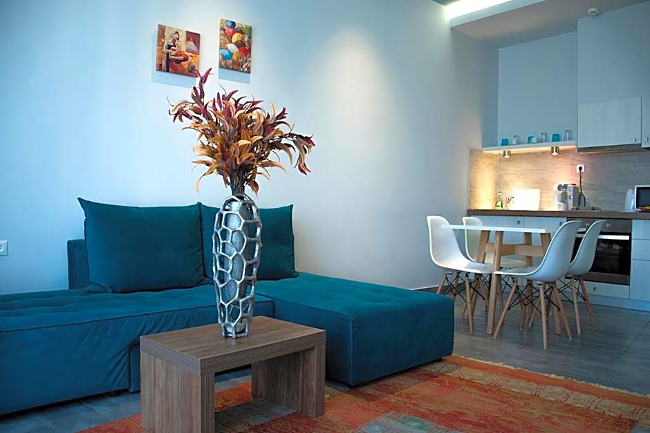 Derveni Luxury Apartments