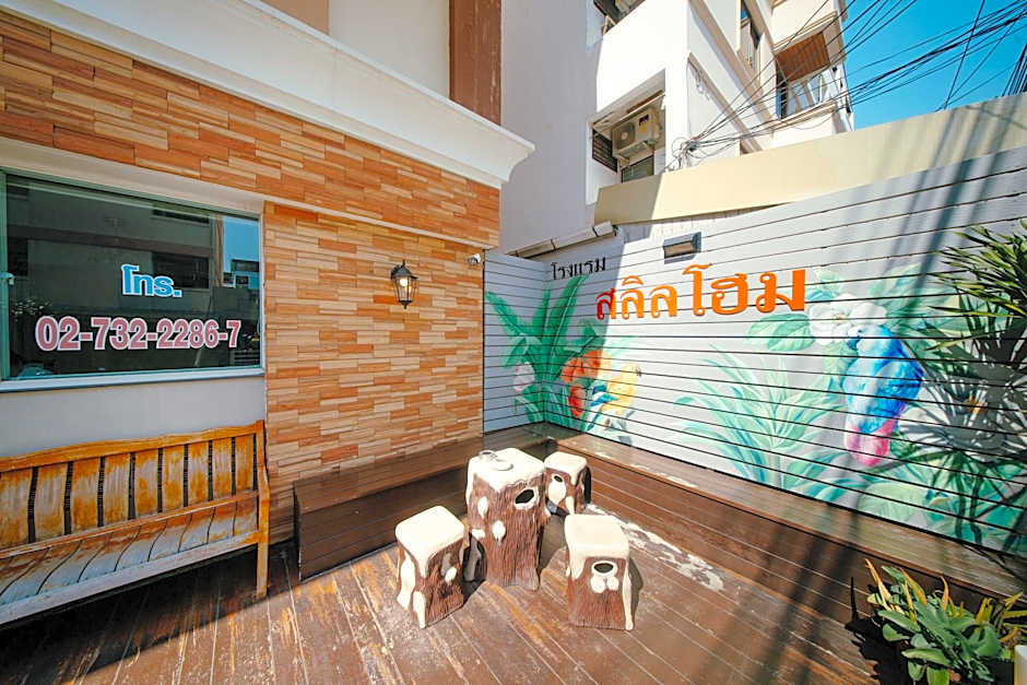 Salin Home Hotel Ramkhamhaeng