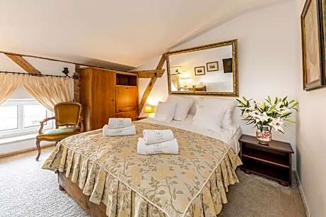 Two-Bedroom Family Room