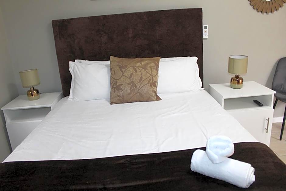 103onWallace Self Catering Guest House