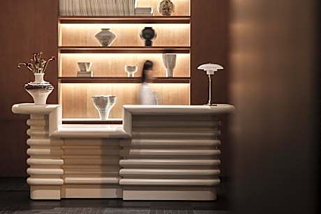 THELILY Designer Hotel (Chongqing Changjiahui Store)