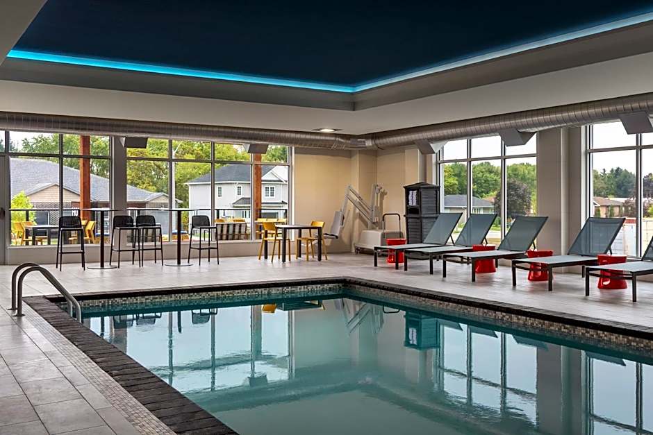 Home2 Suites By Hilton Woodstock On