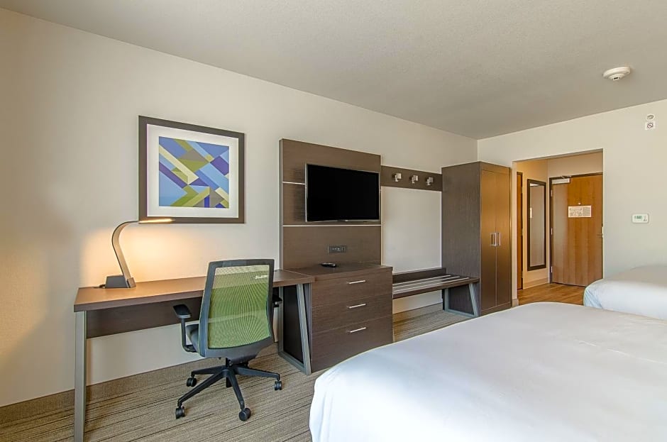 Holiday Inn Express & Suites - Atchison