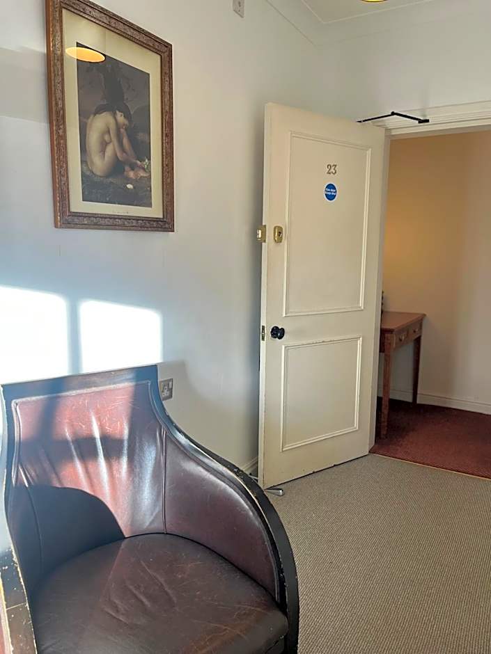 Noel Arms - "A Bespoke Hotel"