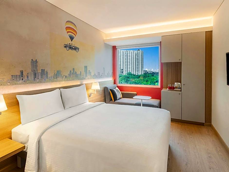 ibis Thane
