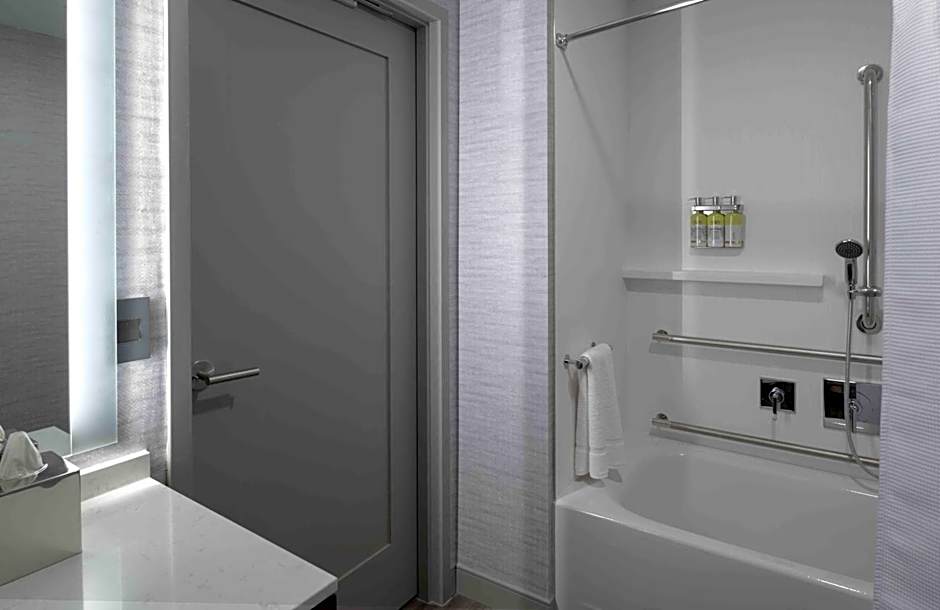 Staybridge Suites Boston Logan Airport - Revere By IHG