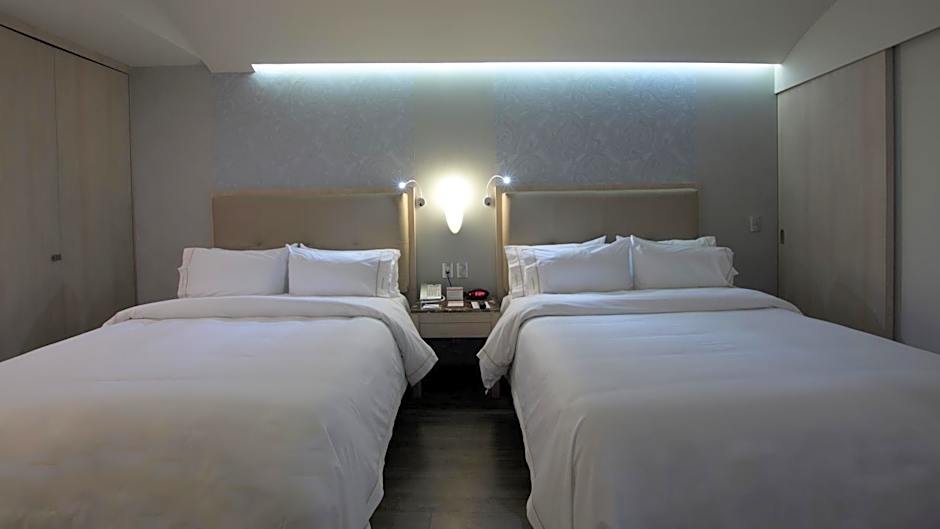 Holiday Inn Express Mexico - Toreo By IHG