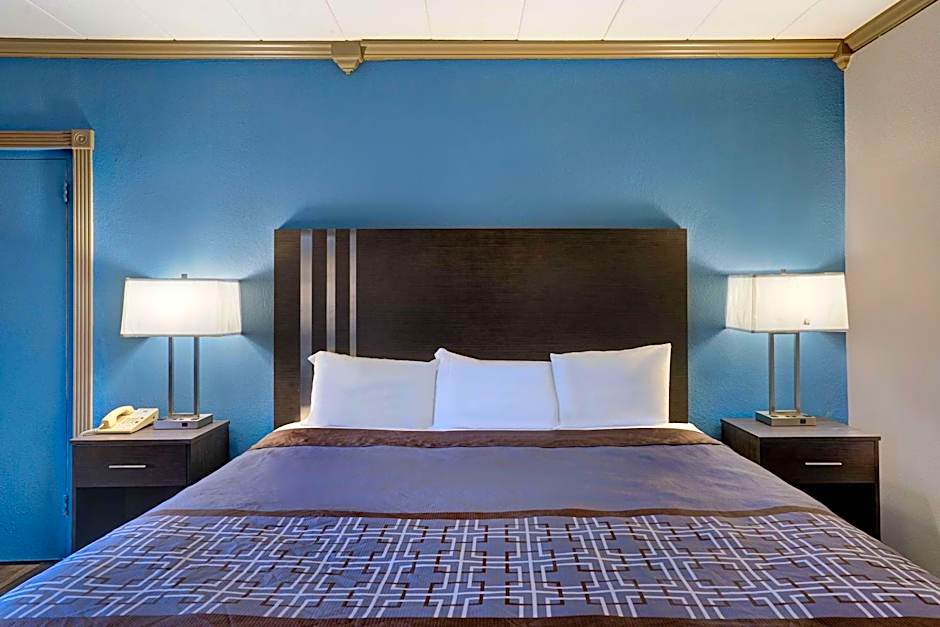 Motel 6 Burlington