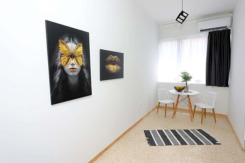 Old Town Hall Suites and Apartments