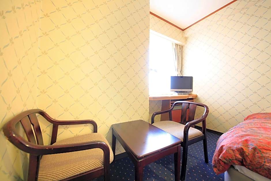 Niigata Station Hotel