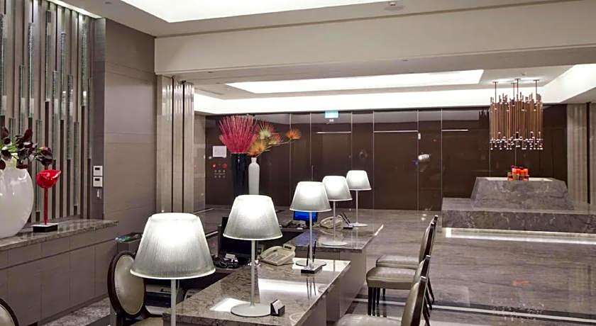 CHECK inn Select Taichung Dadun