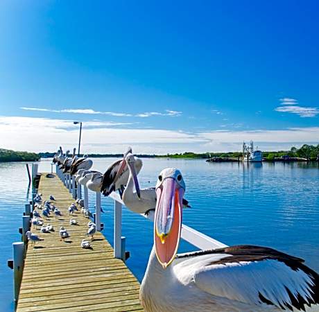 Moby Dick Waterfront Resort Motel