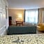 Smart Suites, an Ascend Collection Hotel