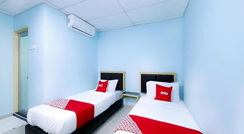 OYO 89842 Hotel 22, Northport