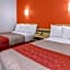 Howard Johnson by Wyndham Lemoore