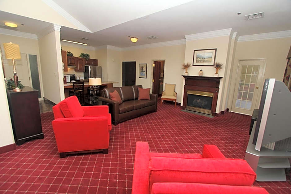 Black Bear Inn & Suites