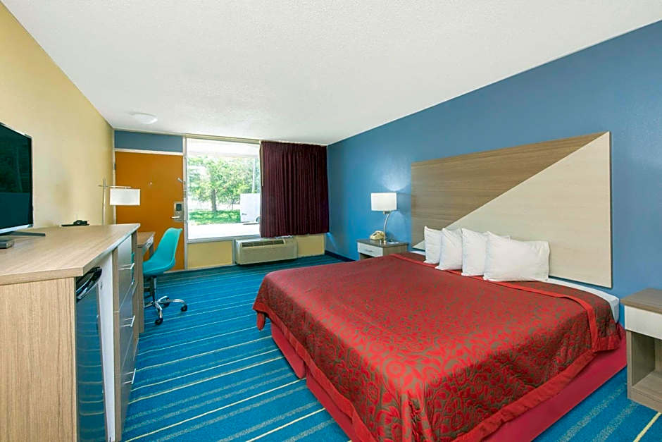Days Inn by Wyndham Salem, Illinois