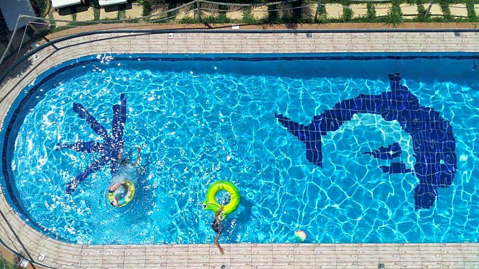 Villa Gereoudis Sea View Rooms Pool & Bar