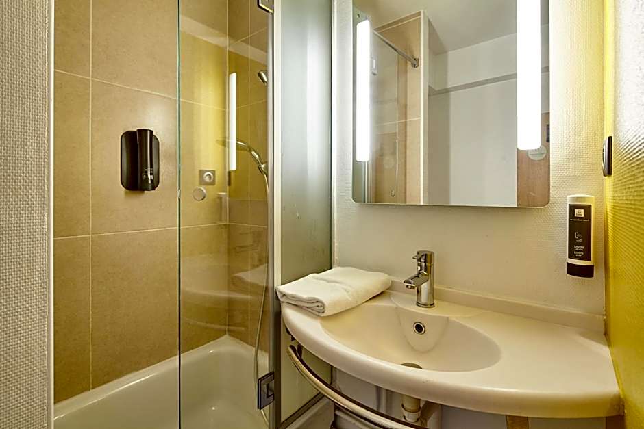 B&B HOTEL Evry Lisses 2