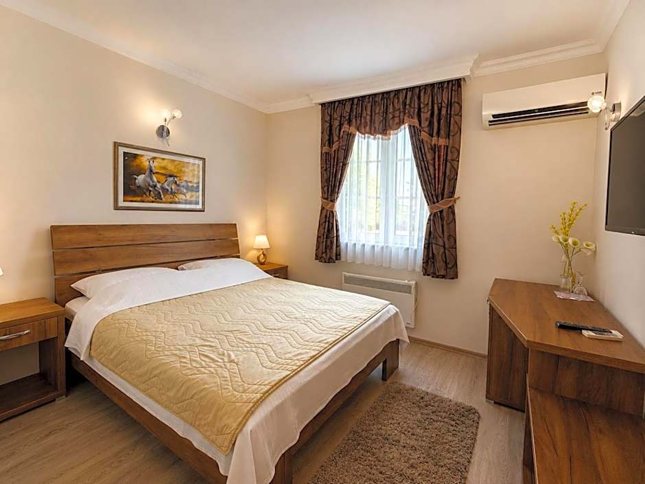 Semberski Salaš Intergaj Hotel