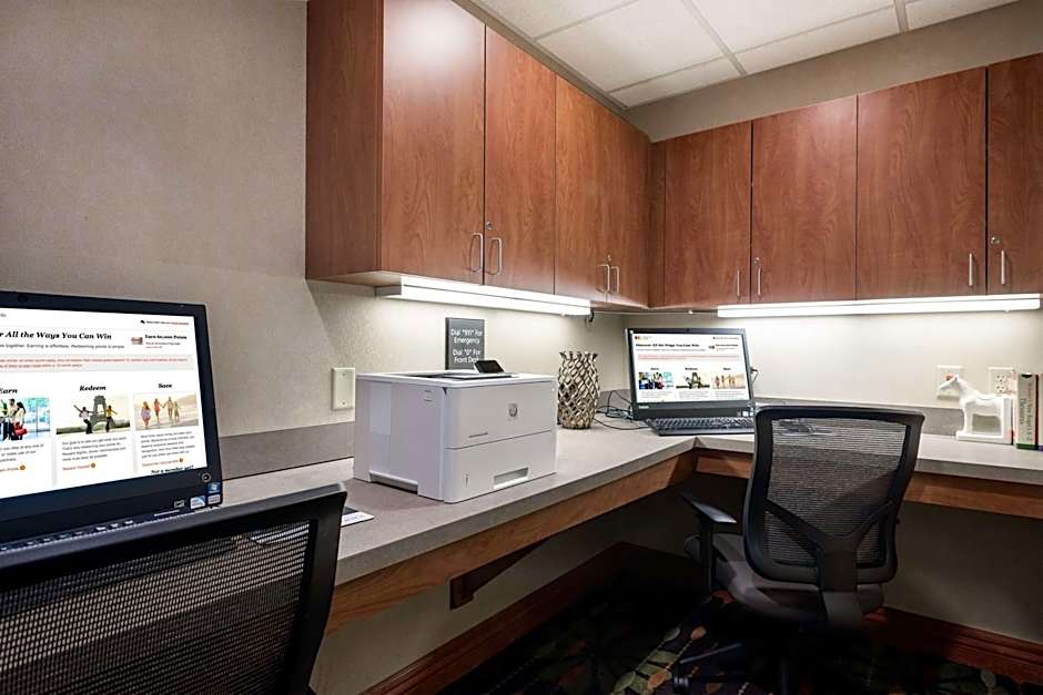 Hampton Inn By Hilton Bellevue