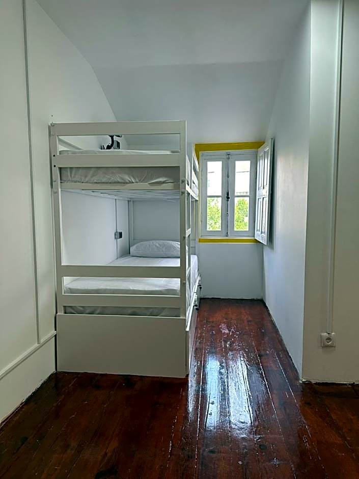 Owls Hostel Ildefonso