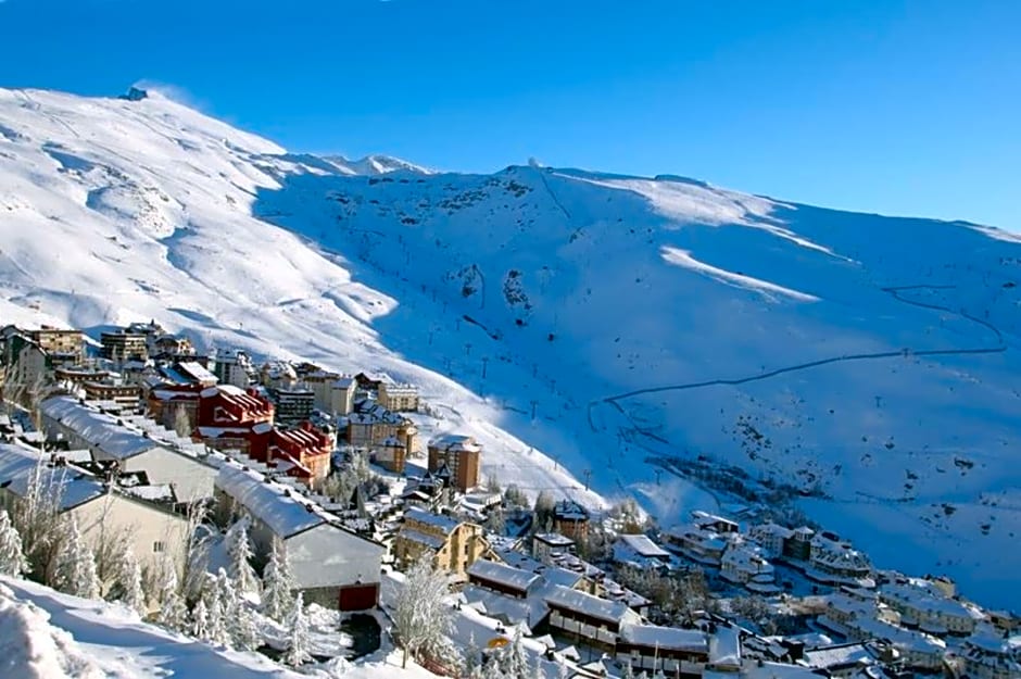 Sierra Nevada 3000 Apartamentos zona media alta