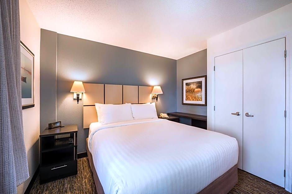 Sonesta Simply Suites Salt Lake City Aiport