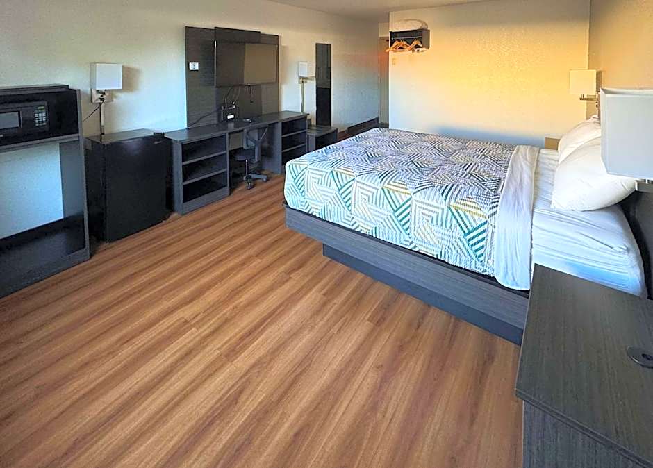 Motel 6-Fond Du Lac, WI