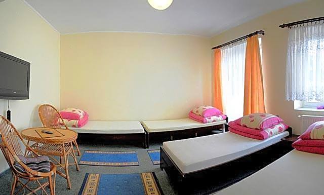 Tanie Noclegi Bartek