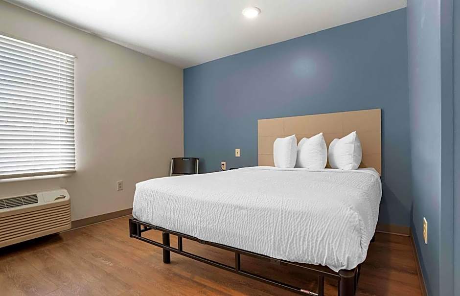 Extended Stay America Select Suites - Indianapolis - Lawrence