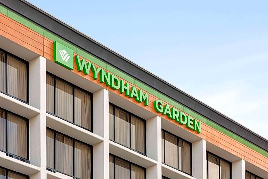 Wyndham Garden Atlanta Airport