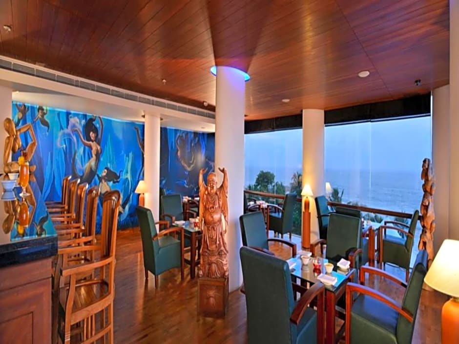 Gokulam Grand Turtle on the Beach Resort and Spa