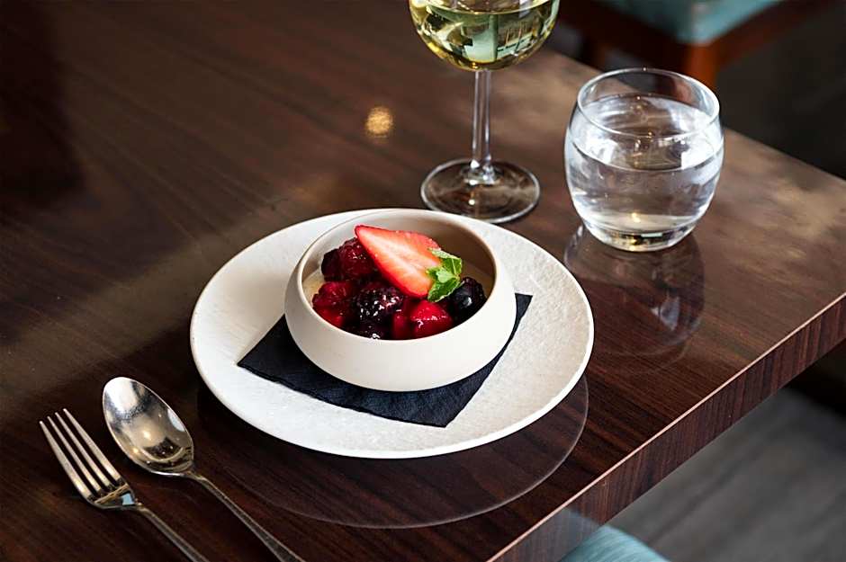 Radisson Blu Edwardian Heathrow, Heathrow Airport