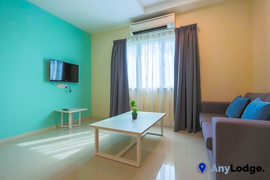 AnyLodge Waterfront Marina Island Pangkor
