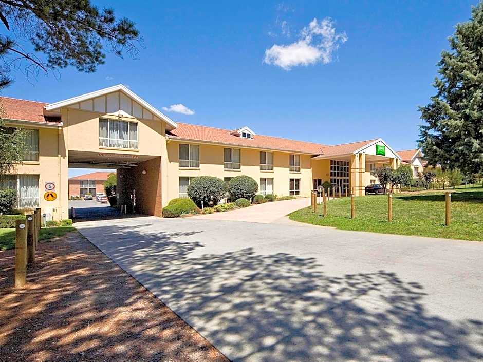 ibis Styles Canberra