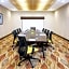 Holiday Inn Express & Suites Sandusky By IHG