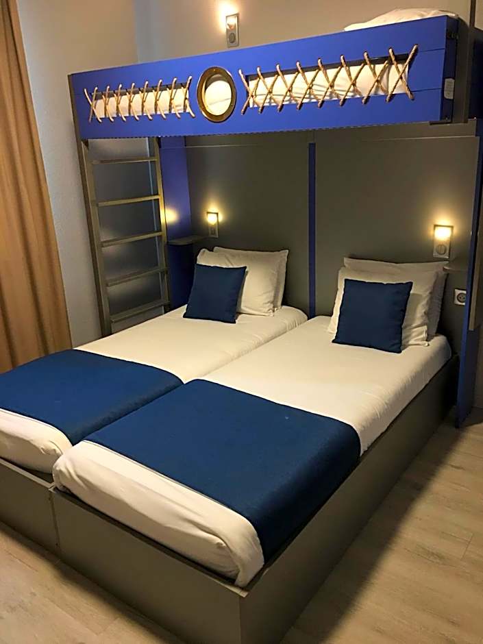 Kyriad Poitiers Jules Verne Site du Futuroscope