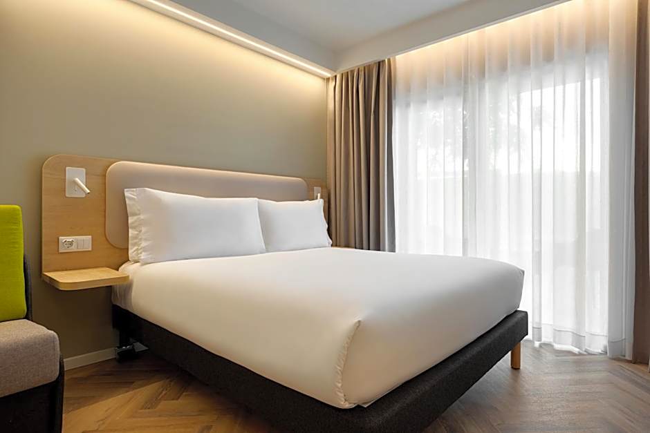 Holiday Inn Express Evora By IHG