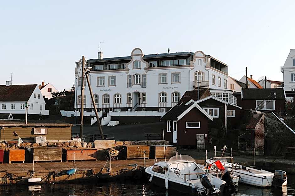 Hotel Sandvig Havn