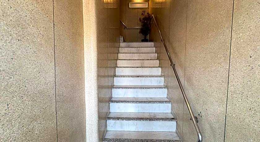 Hotel Bright